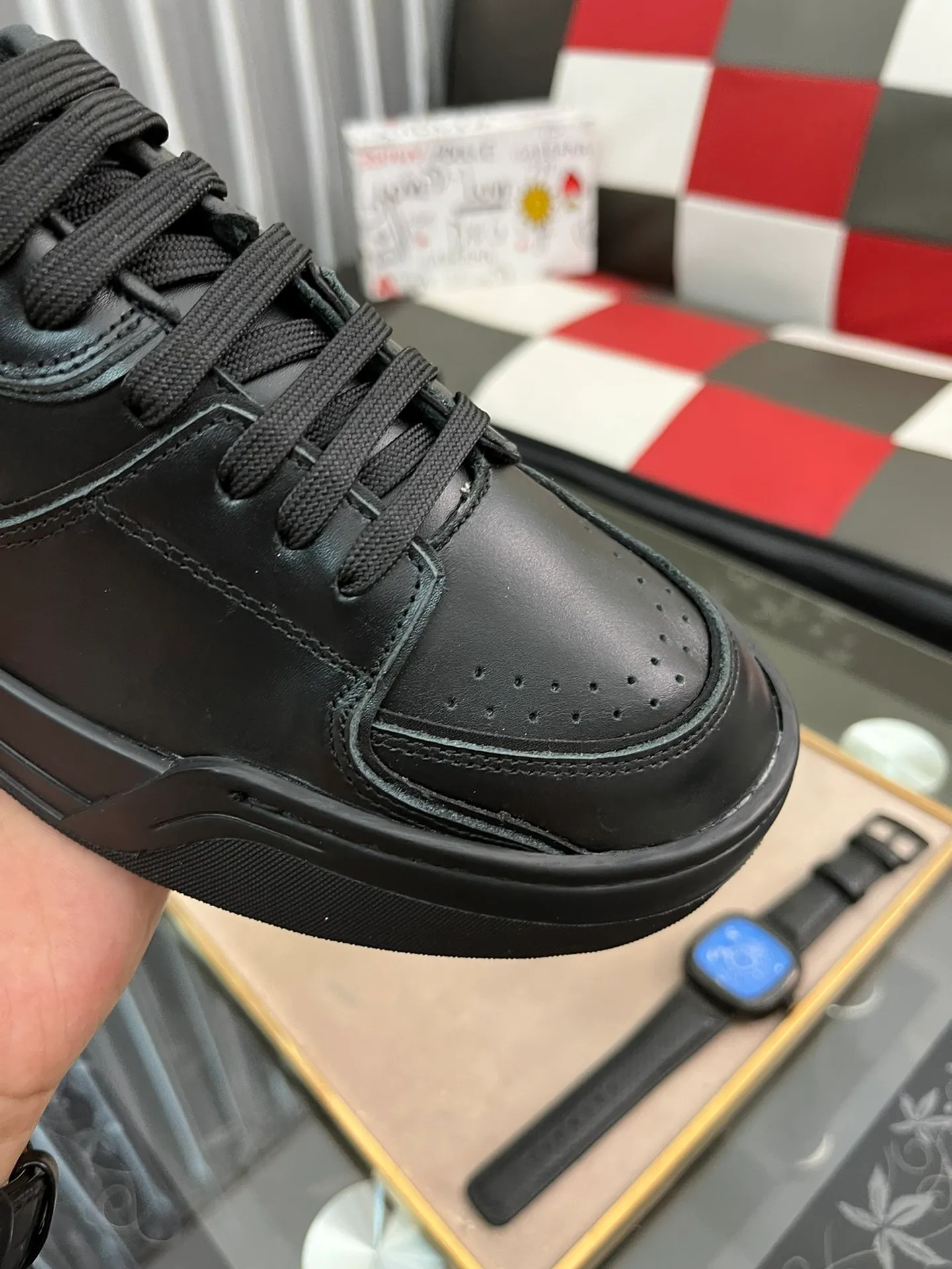 Men's shoes 💰480⌚️⌚️【DG～】Men's casual shoes are on sale simultaneously in 2022z cabinets 🔷Multiple colors🔜Handmade upper with graffiti fabric ➕Genuine leather lining, comfortable and breathable, sole: original comfortable handmade graffiti wear-resistant outsole, ⚠️real thing📱photography🎬the real thing is better. Code number 38-445⃣️Color optional